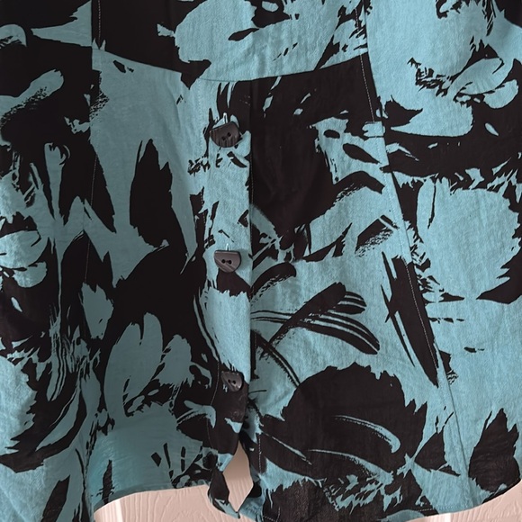 Habitat top size L. Excellent condition. - Picture 7 of 7